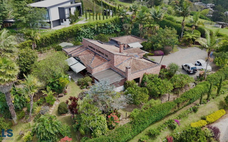 Casa en Rionegro en Aeropuerto
