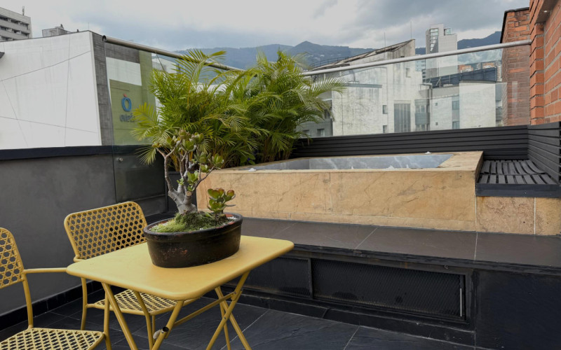 Apartamento en Medellín en Milla de oro
