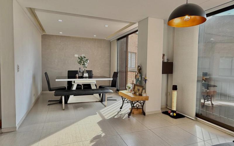 Apartamento en Medellín en Milla de oro