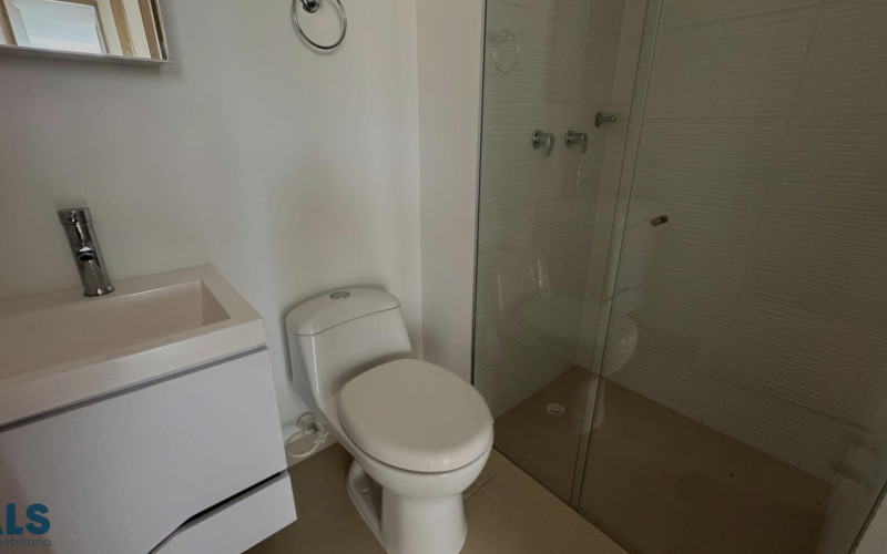 Apartamento en Marinilla en Autopista (Marinilla)
