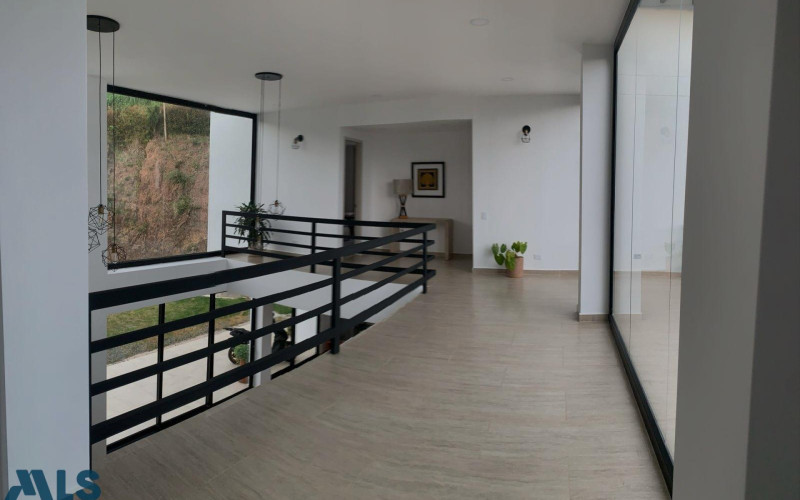 Casa en Envigado en Alto del escobero (Envigado)