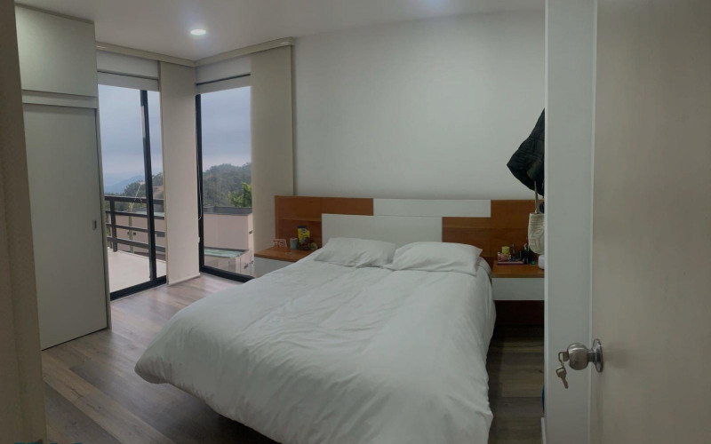 Casa en Envigado en Alto del escobero (Envigado)