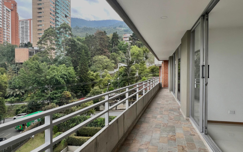 Apartamento en Medellín en El Tesoro