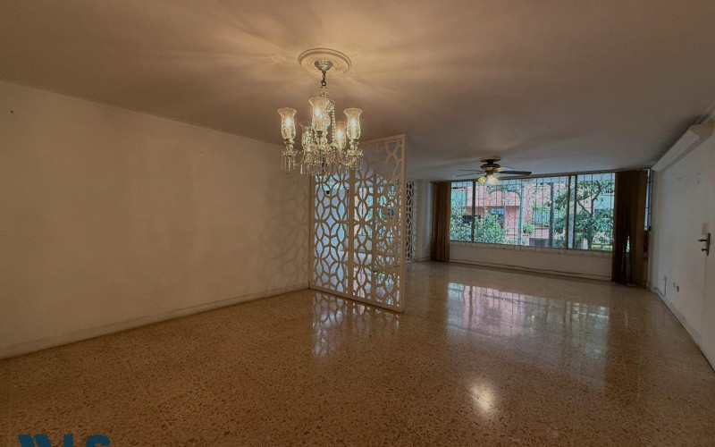 Apartamento en Medellín en Laureles