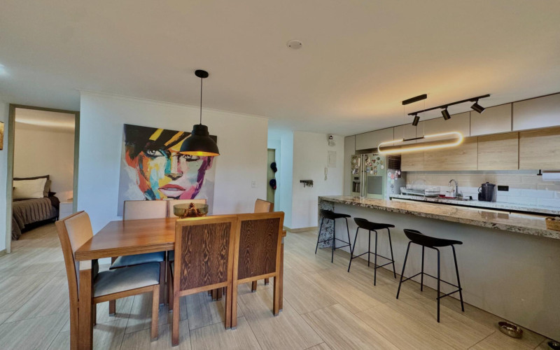 Apartamento en Medellín en Las Lomas Nº 2