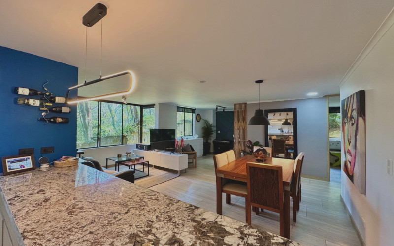 Apartamento en Medellín en Las Lomas Nº 2