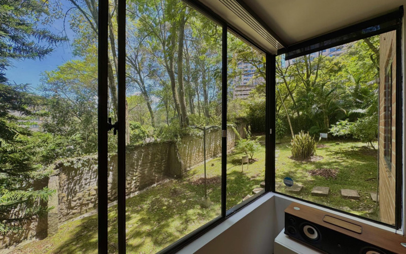 Apartamento en Medellín en Las Lomas Nº 2
