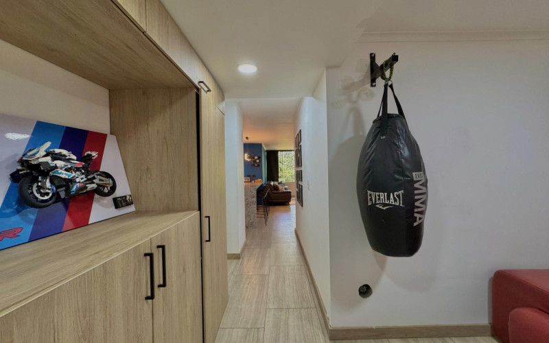 Apartamento en Medellín en Las Lomas Nº 2