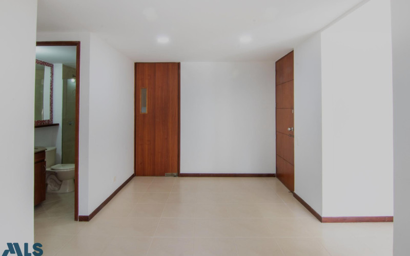 Apartamento en Medellín en Loma de los Parra