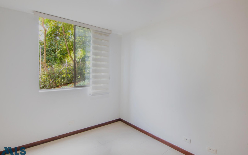 Apartamento en Medellín en Loma de los Parra