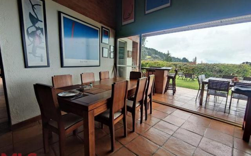 Casa en Envigado en Las palmas