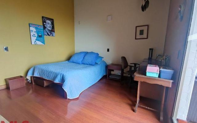 Casa en Envigado en Las palmas