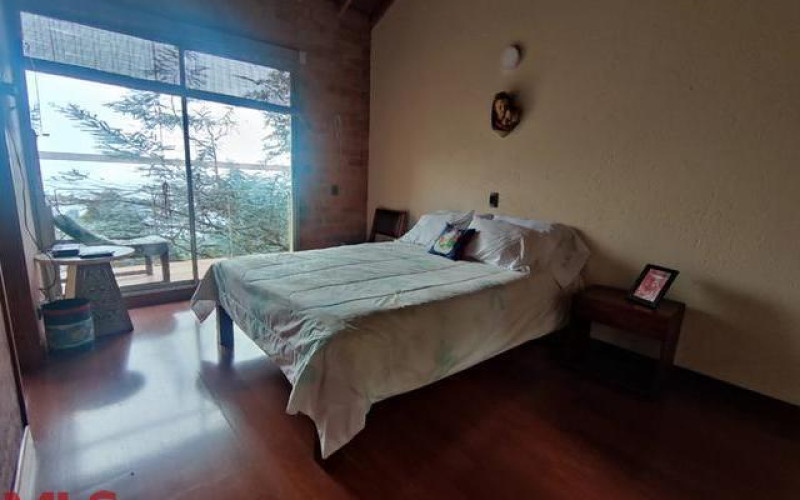 Casa en Envigado en Las palmas