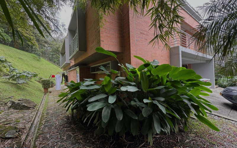 Casa en Medellín en Las Palmas