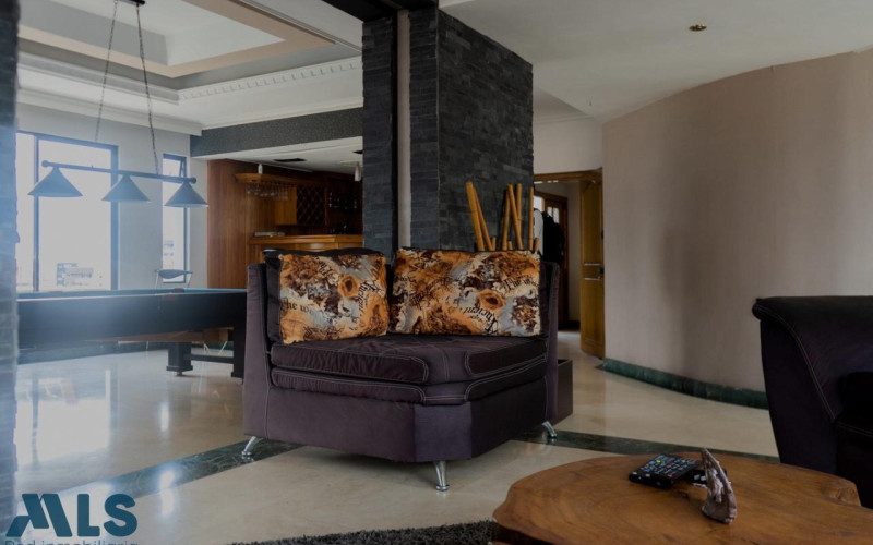 Apartamento en Medellín en Laureles