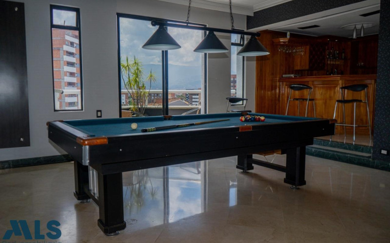 Apartamento en Medellín en Laureles