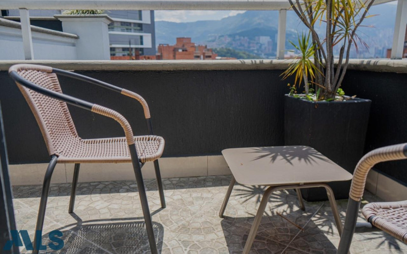 Apartamento en Medellín en Laureles