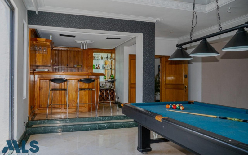 Apartamento en Medellín en Laureles