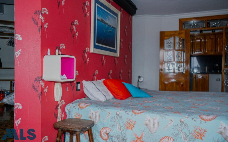 Apartamento en Medellín en Laureles