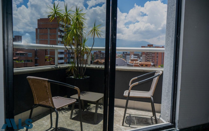 Apartamento en Medellín en Laureles