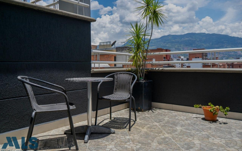 Apartamento en Medellín en Laureles