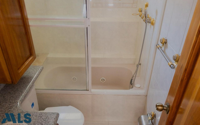 Apartamento en Medellín en Laureles