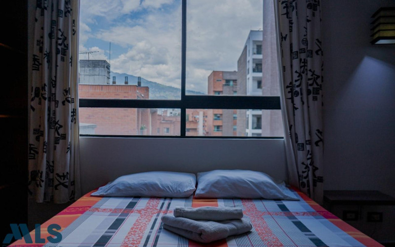Apartamento en Medellín en Laureles