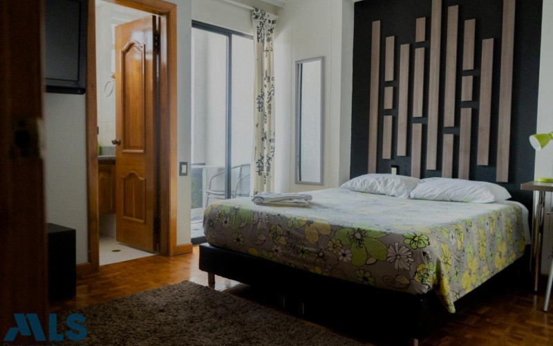 Apartamento en Medellín en Laureles