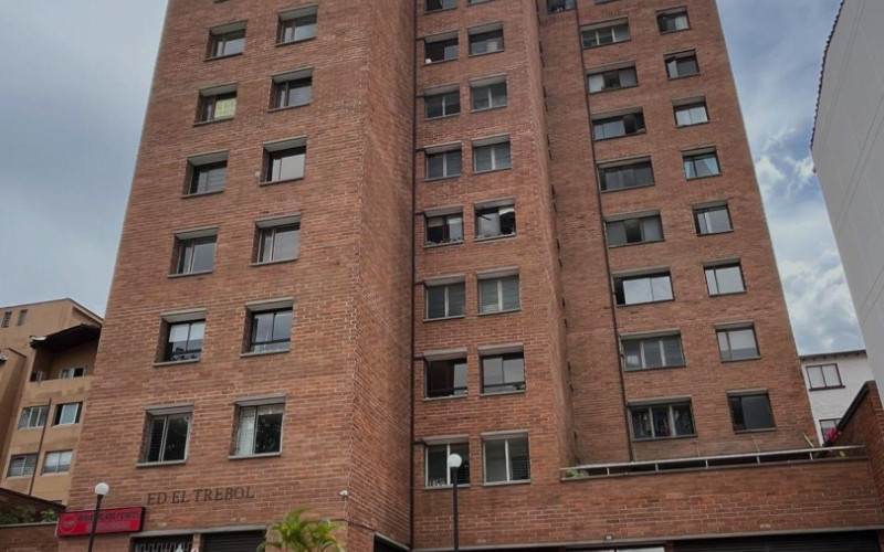 Apartamento en Medellín en Los Colores