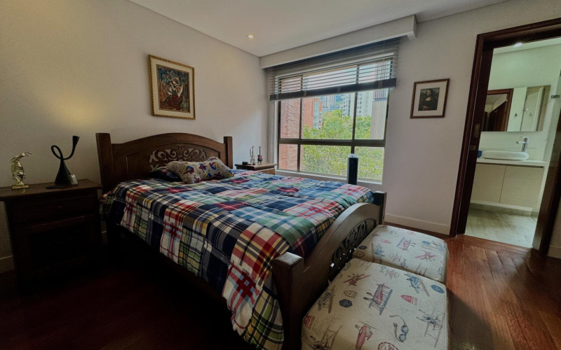 Apartamento en Medellín en Las Lomas Nº 1