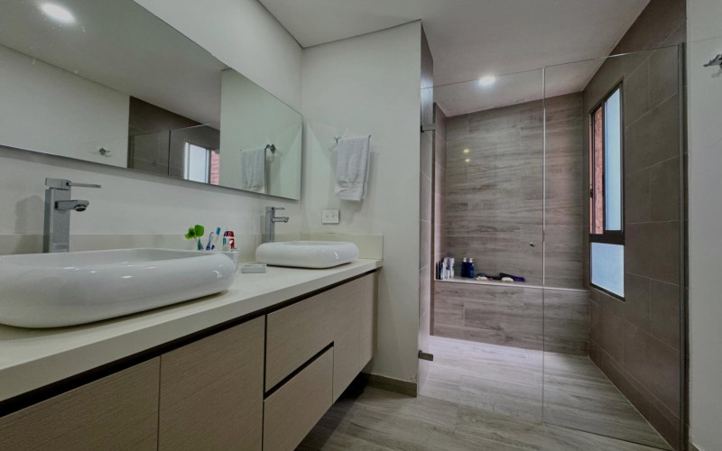 Apartamento en Medellín en Las Lomas Nº 1