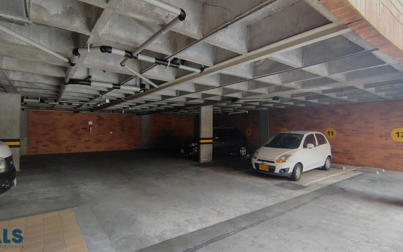 Apartamento en Medellín en Conquistadores