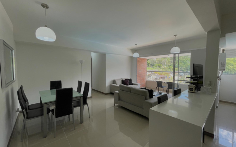 Apartamento en Sabaneta en Alto de Las Flores