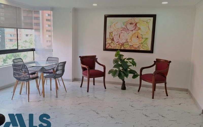 Apartamento en Medellín en La Tomatera