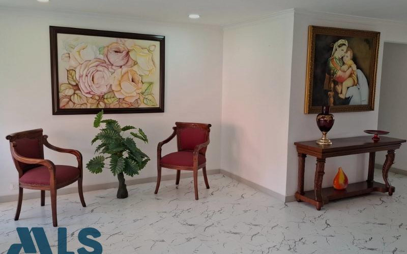 Apartamento en Medellín en La Tomatera