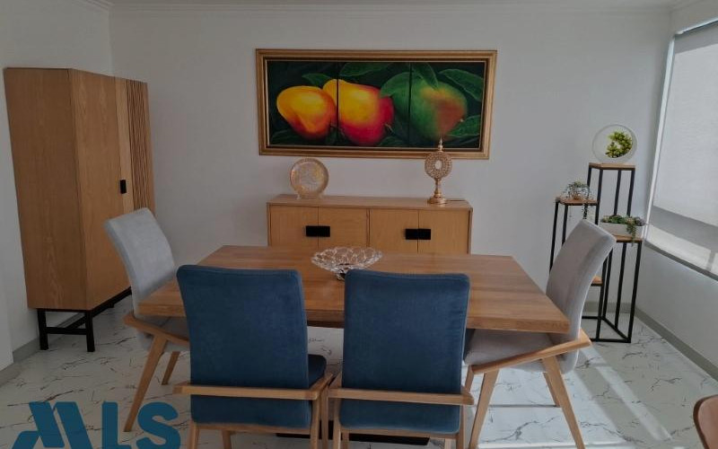 Apartamento en Medellín en La Tomatera