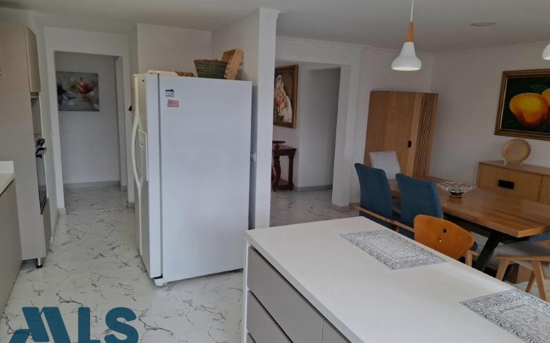 Apartamento en Medellín en La Tomatera