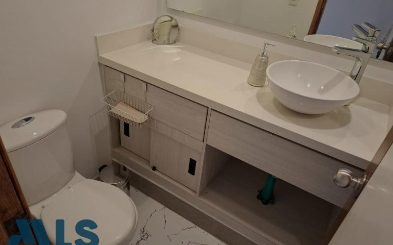 Apartamento en Medellín en La Tomatera
