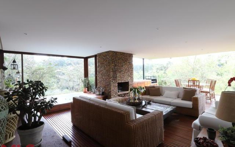 Casa en Envigado en Alto de las Palmas