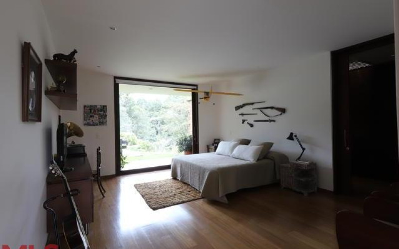 Casa en Envigado en Alto de las Palmas