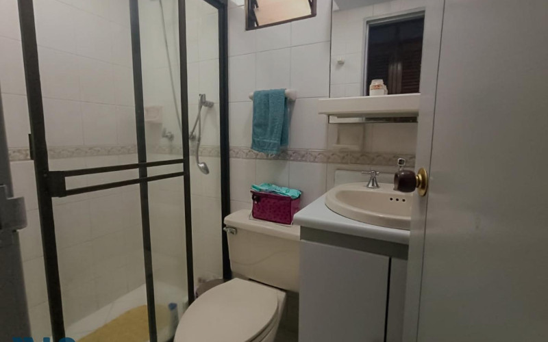 Apartamento en Medellín en Los Colores