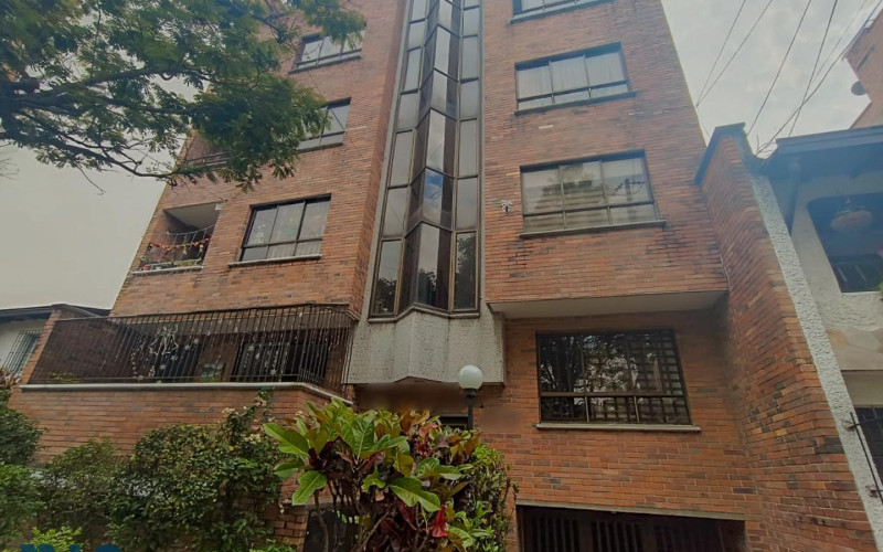 Apartamento en Medellín en Los Colores