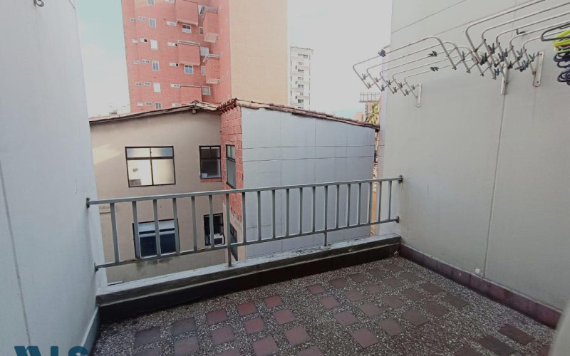 Apartamento en Medellín en Laureles