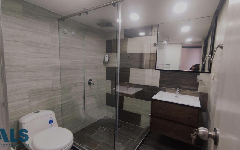Apartamento en Medellín en Los Colores