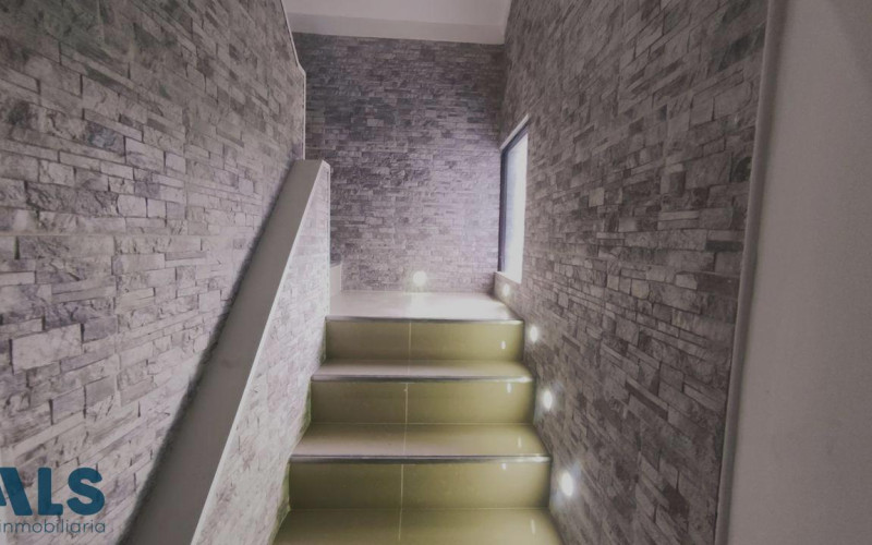 Apartamento en Medellín en Los Colores