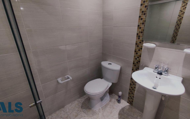Apartamento en Medellín en Los Colores