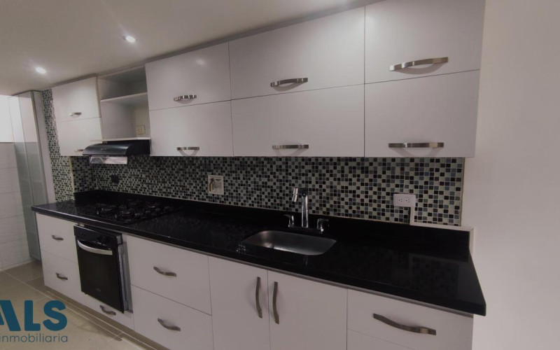 Apartamento en Medellín en Los Colores