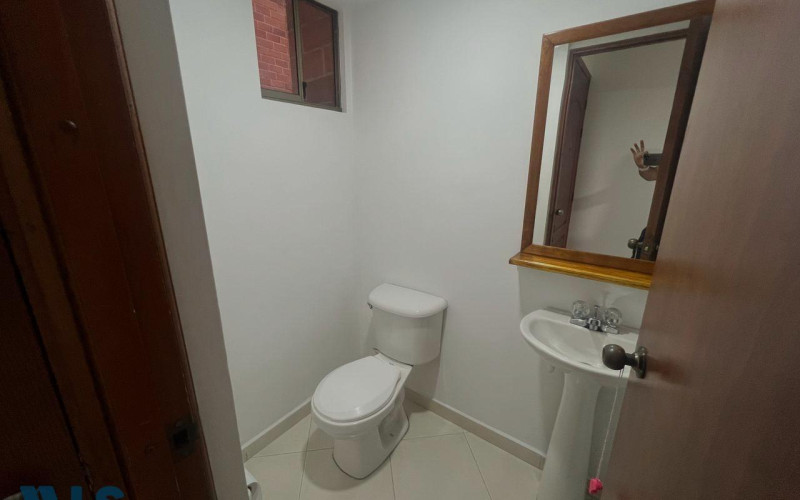 Apartamento en Envigado en Alto del escobero (Envigado)