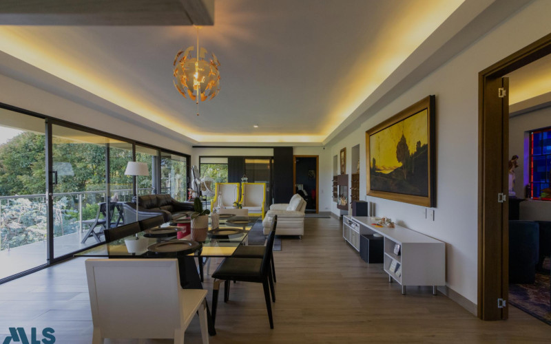 Casa en Envigado en Alto de las Palmas