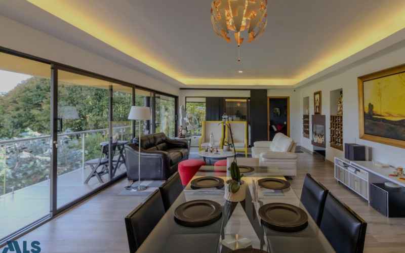 Casa en Envigado en Alto de las Palmas